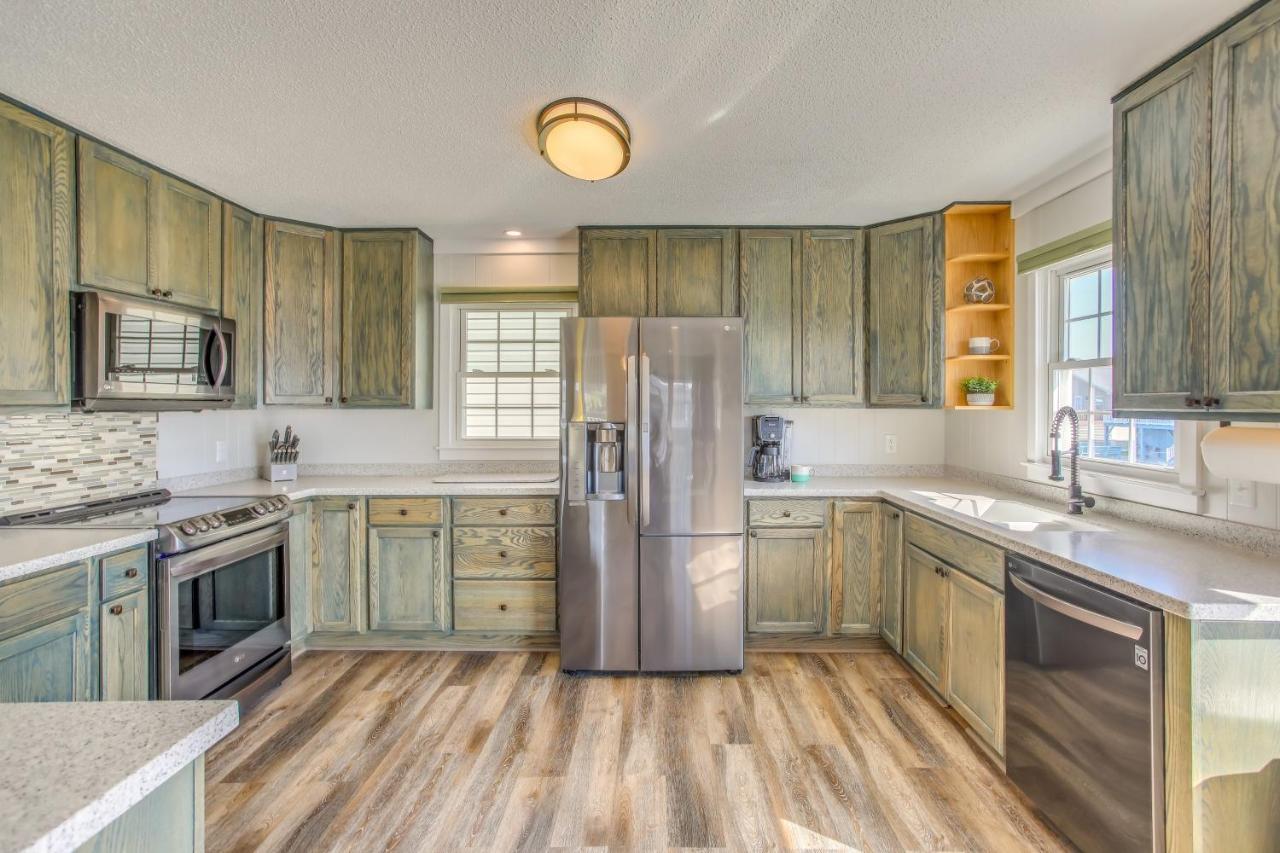 Waterfront North Myrtle Beach Home With Pool And Deck Exterior foto